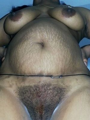 indian mom tits and pussy