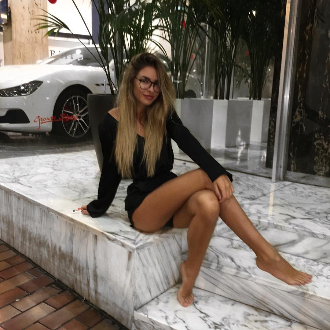 Elisabeth Liz RIOUX (net influencer) : Night in Monaco