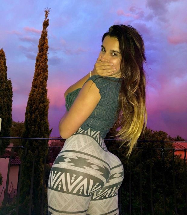 I have a big butt *giggle*