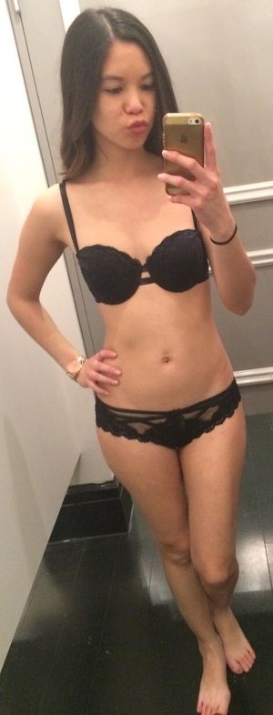 Oh god this chick is hot. And in her undies!