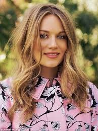 Cara theobold is looking sexy as hell
