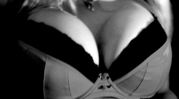 Bailey Slade huge large clothed tits n cleavage - SGB