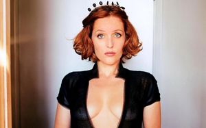 gillian anderson