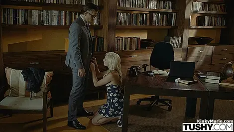 Eliza Jane about to take a mouth of cock