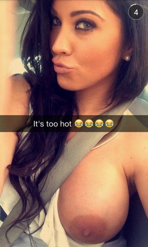 Sexy snap chat milf shows tit