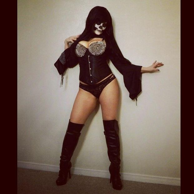 Halloween porn