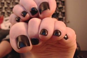 Foot Worship Mistress Cam for Feet Slaves and Toe Suckers