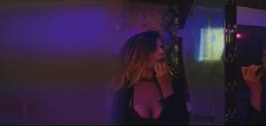 latina at the mirror