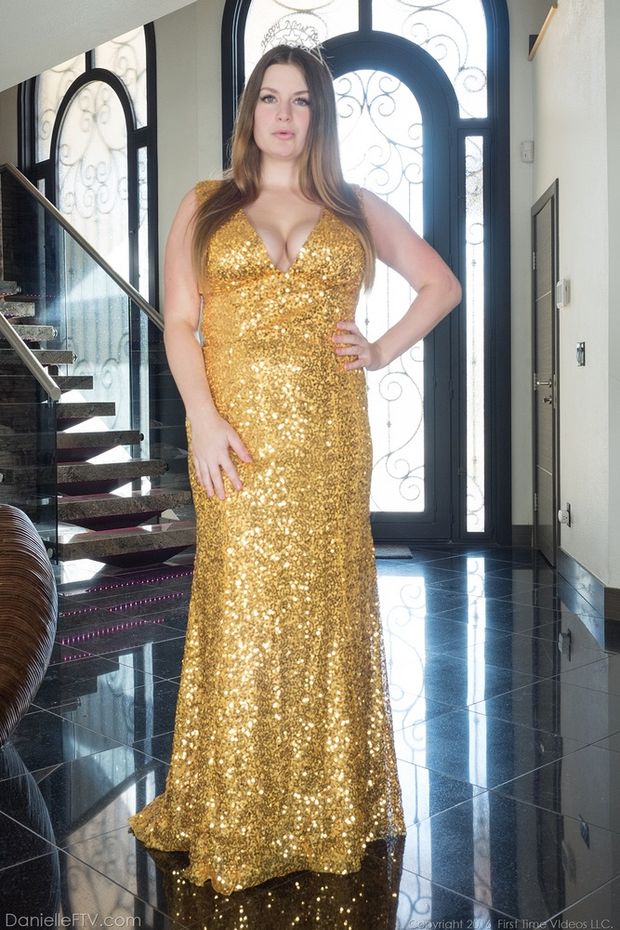 Dress: Prom