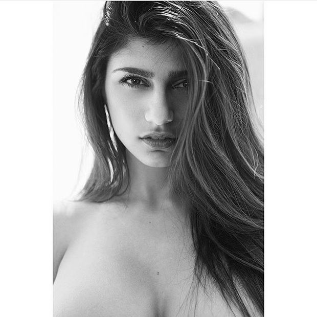 Mia