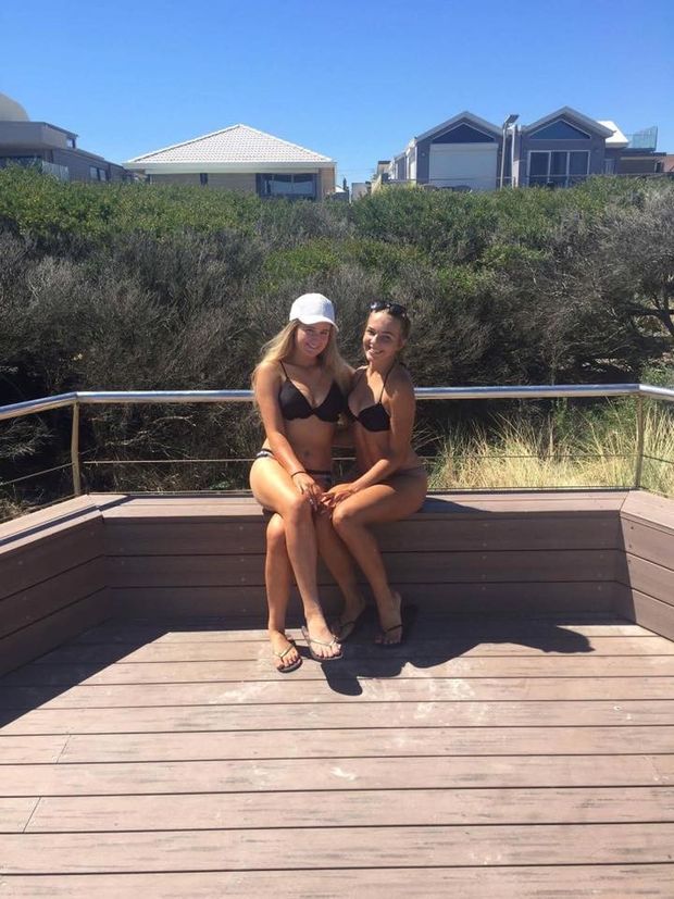 Bikini babes
