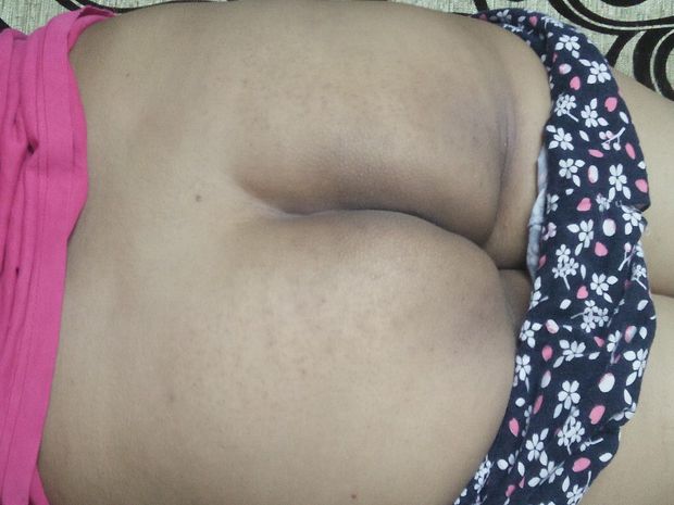 Enjoy with her big ash
