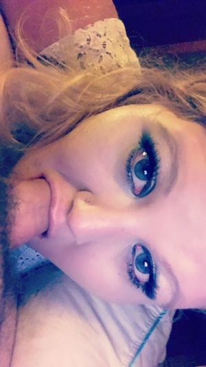 Deepthroating my husband’s friend :)