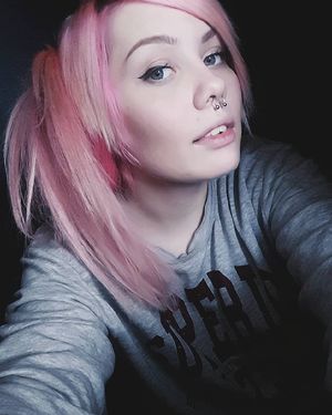 Bet her tongue is pierced