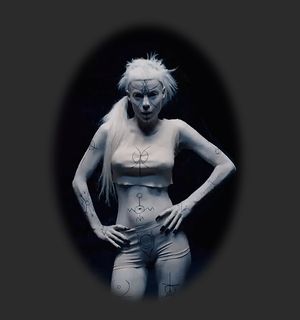 Yolandi