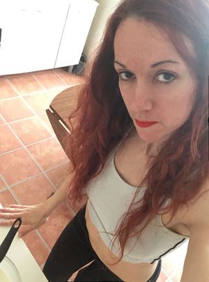 I know you wanna fuck me and I love it...