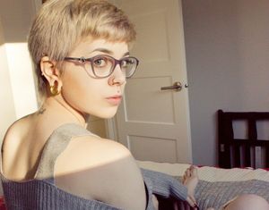 Cheshi (SG 2018, album Caramel)