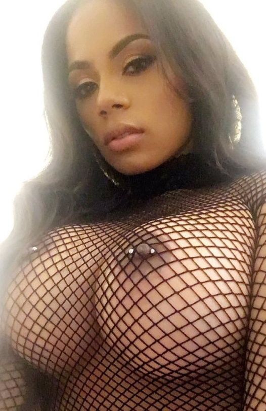 Hello titty