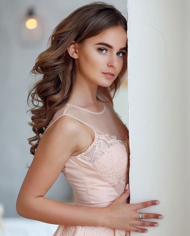 Just a gorgeous innocent nubile ready to fuck