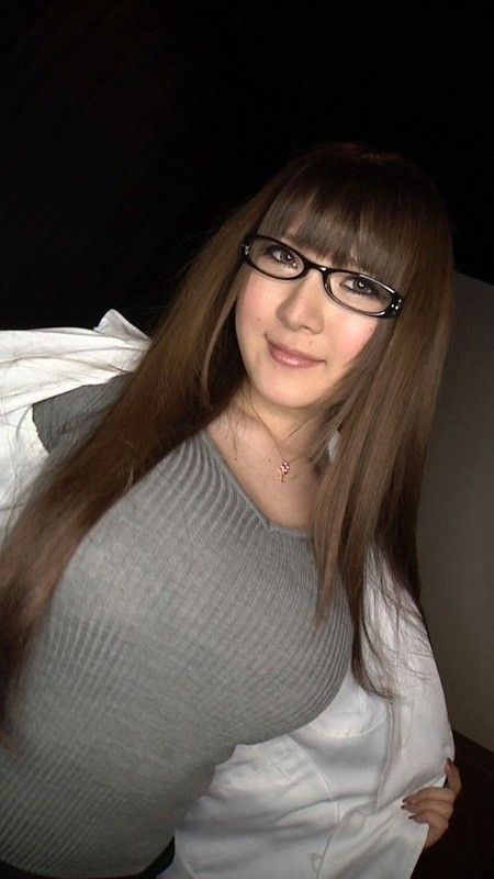 Momoka Nishina