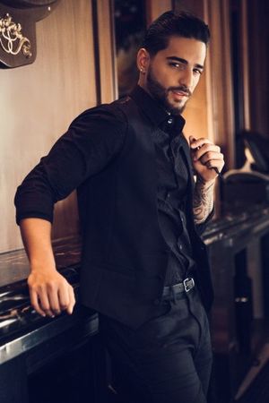 Dark hair don't care