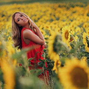 Maya Clark is looking sexy as hell