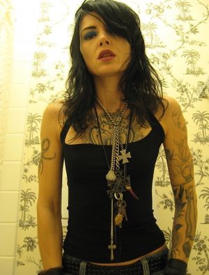 Mistress Simone Kross