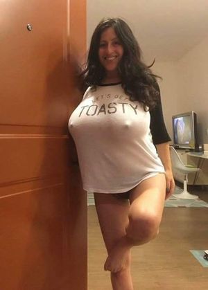 Amazing woman with amazing tits