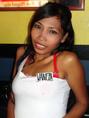Smoking Hot Filipina Bargirl With A Tight Body And Beautiful Brown Body Smiling