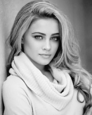 Josephine Langford is looking sexy as hell