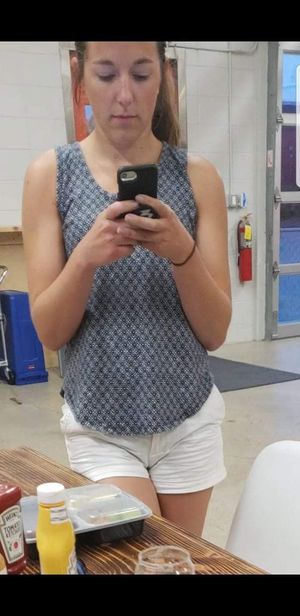 Cameltoe on a modest and shy gal