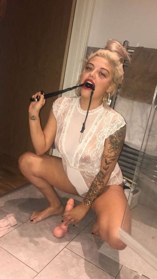 Kinky girlfriend