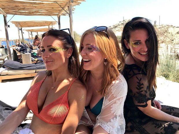 Natalie Pinkham, Sarah Jane Mee & Kirsty Gallacher Sport MILFs