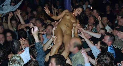 She's stripped nude while crowdsurfing.