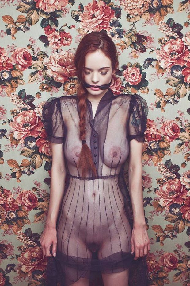 redhead ready for playing