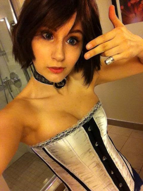 Alabama FireCracker in a corset as filled with 38 caliber bvullets as nobody has any idea whom is injured - SGB cors tteen