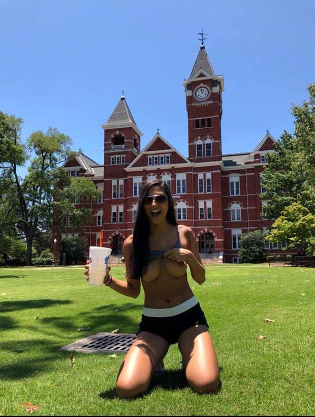 Auburn (Samford Hall)