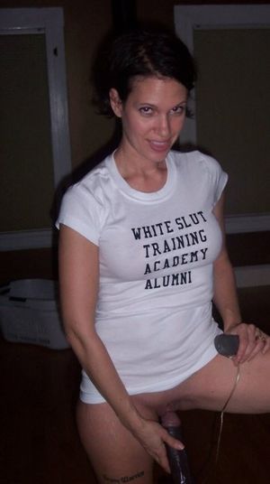 Queen Wife - (BBCWL7)