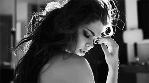 /donvagocom/la-moza-del-dia-es-aarika-wolf-en-el-arca-de-fino-su-galeria-