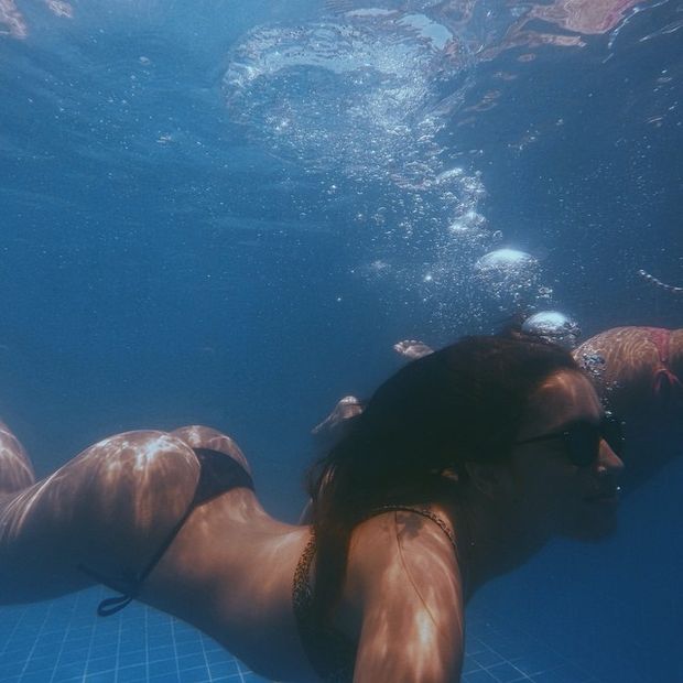 beauty swimming