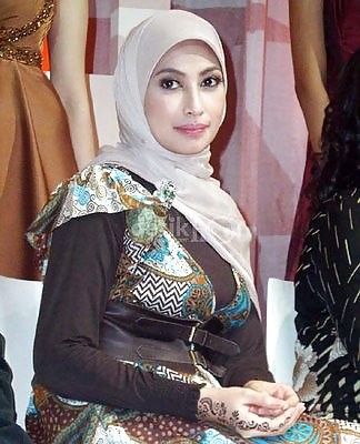 One of the most beautiful Arab faces