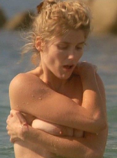 French Actress Alice Taglioni got Giant Boobies! ^^