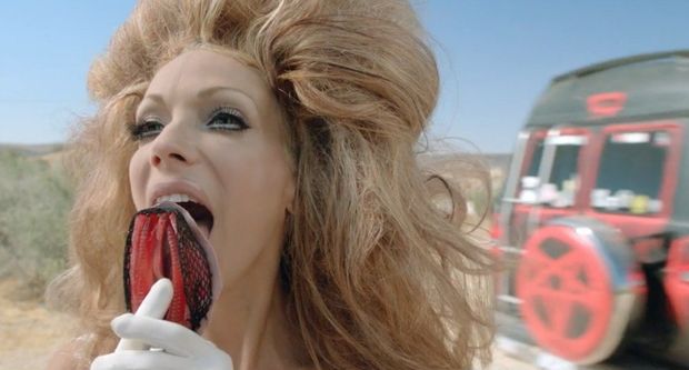 Peaches – Rub
