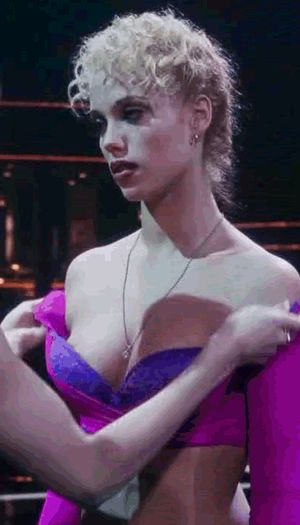 Elizabeth Berkely tit jiggle