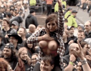 Teen Babe Showing her big tits in public