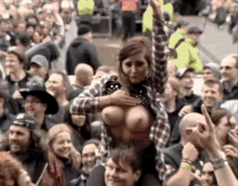 Teen Babe Showing her big tits in public