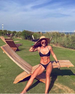 Hot tanned babe with abs