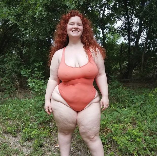 BBW at the swimmin hole