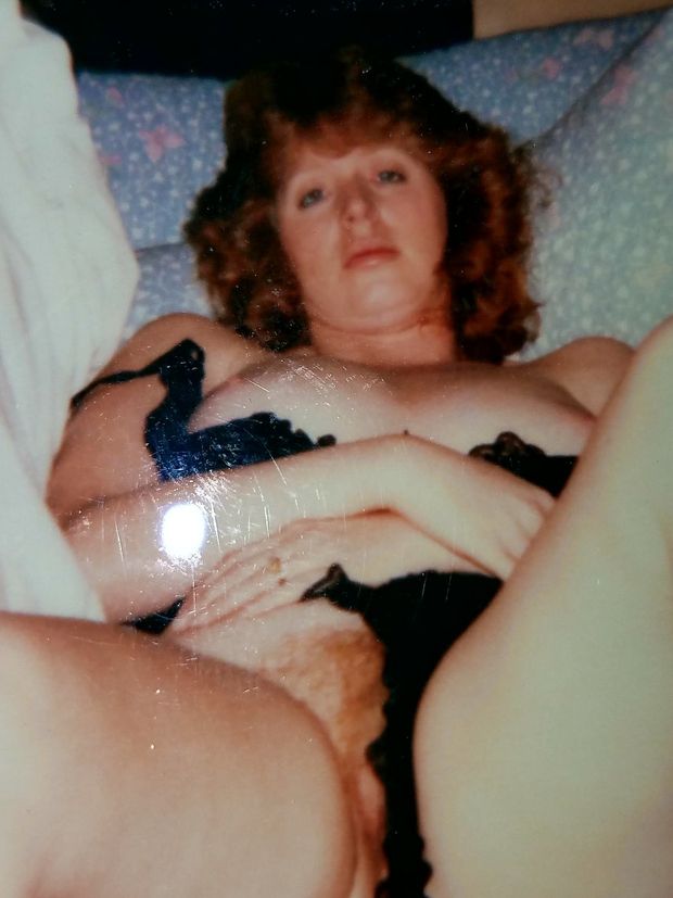 Hot redhead wife showing nice tits and red Bush in lingerie
