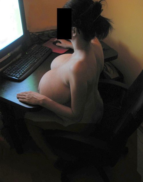 has to lay enormous boobs on the desk to browse